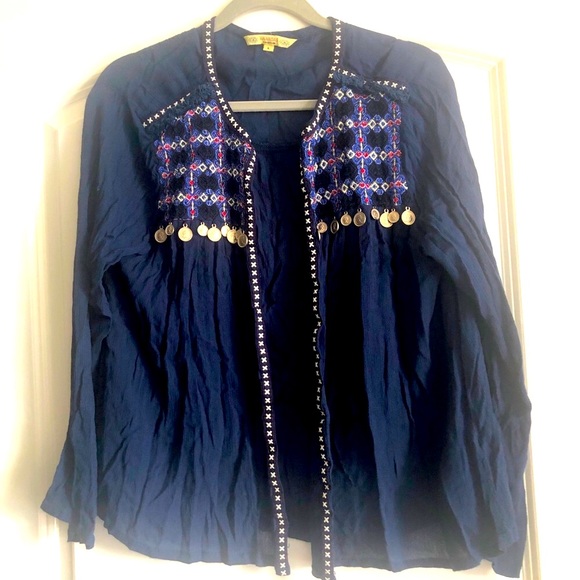 Embroidered Top NWOT Boho Coin Detail Navy Blue Size L Beautiful Fabric Feminine - Picture 4 of 9
